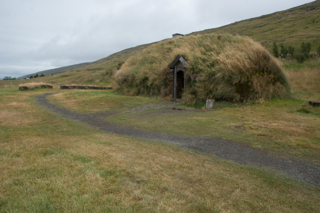 2017-08-28-Iceland-029-Leifr EirIksson-hut.jpg